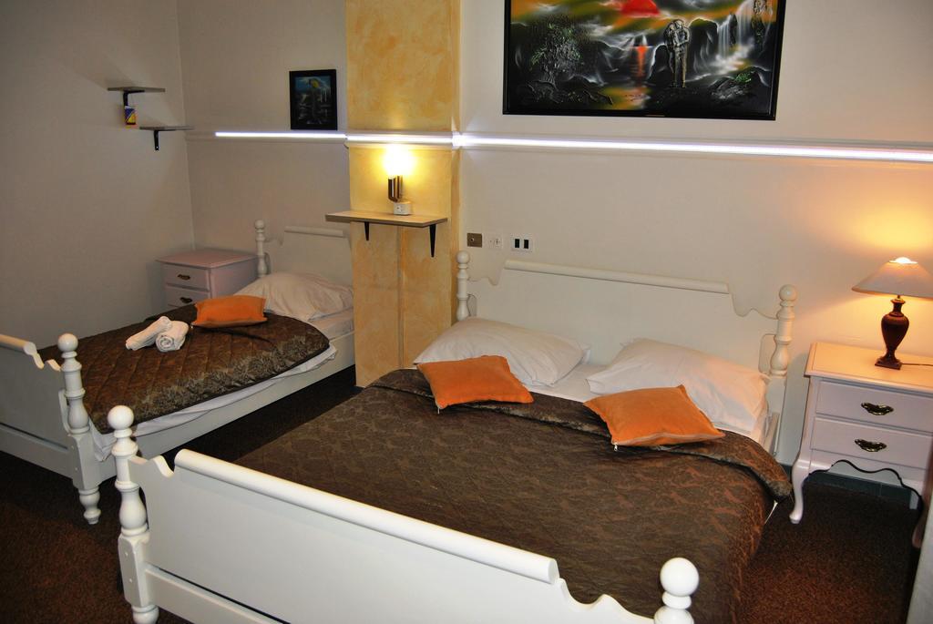 Hotel Italia Сараево Экстерьер фото