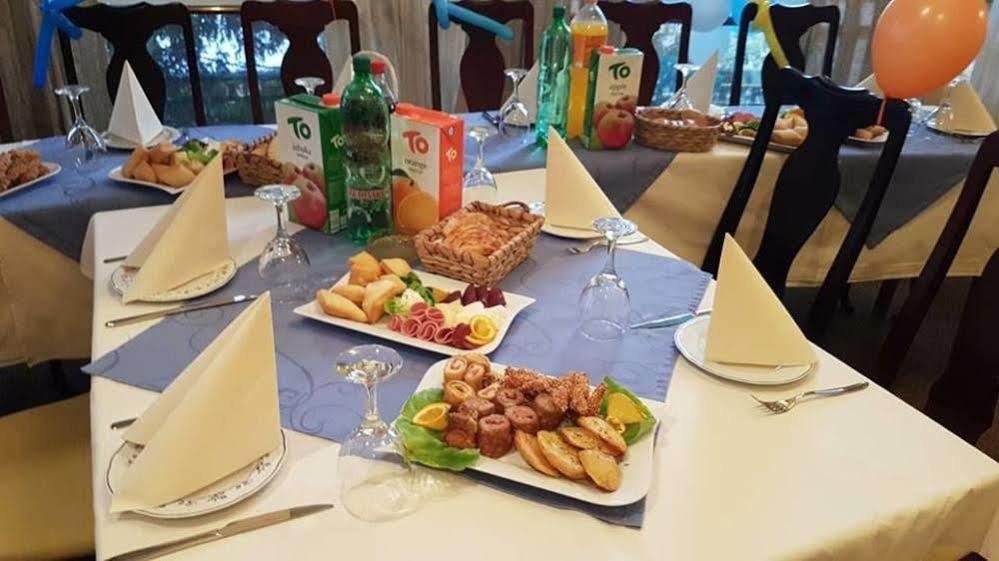 Hotel Italia Сараево Экстерьер фото