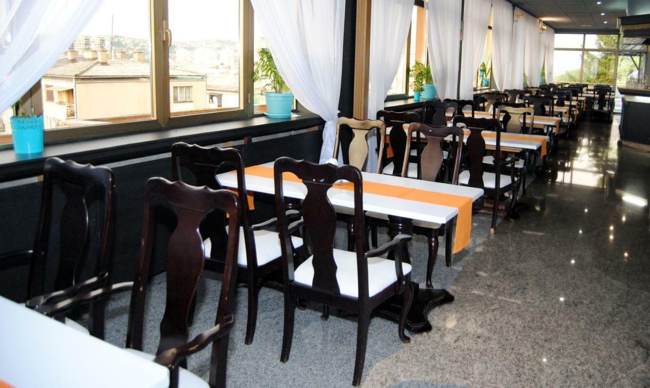 Hotel Italia Сараево Экстерьер фото